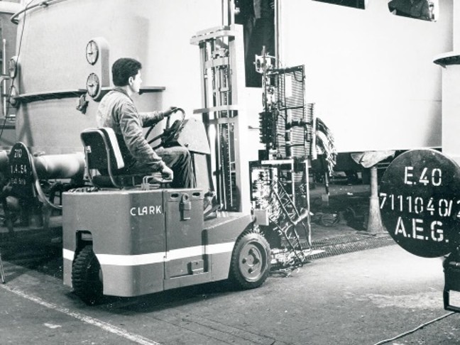 Historic electric forklift image 1
