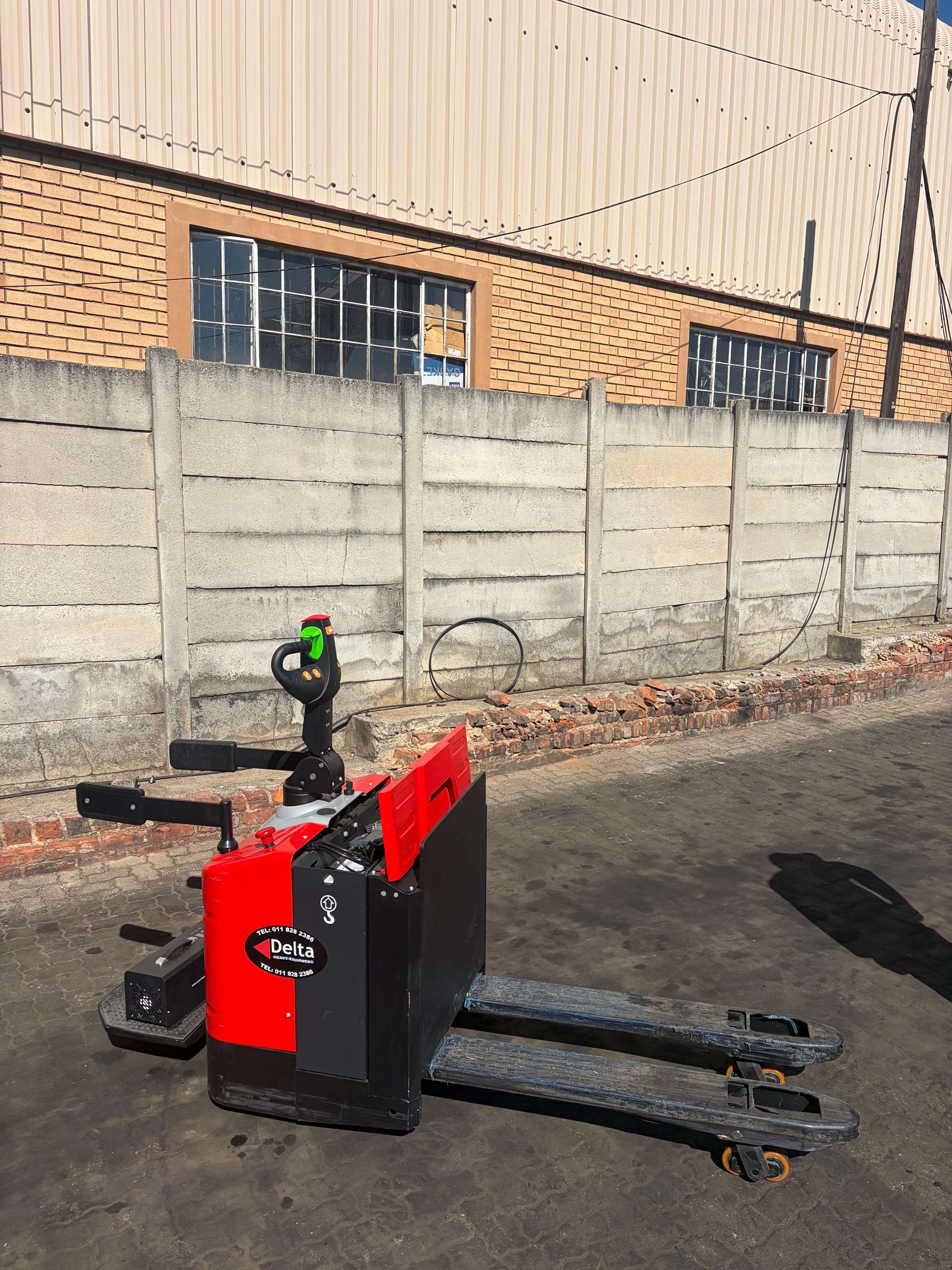 When forklifts should be load tested image